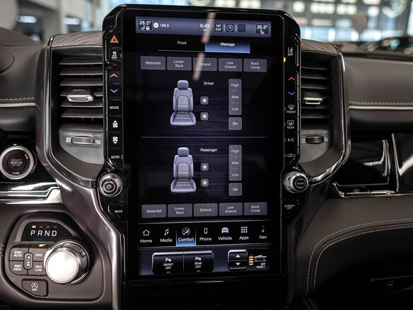 2026 Ram 1500 Crew Cab eTorque V Рестайлинг, чёрный, 11227793 рублей - вид 33