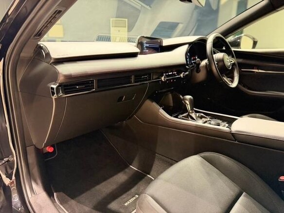 2023 Mazda 3 IV (BP), синий, 1550000 рублей - вид 17