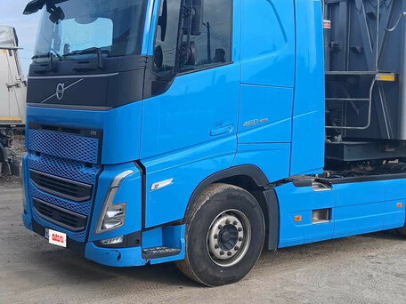 2021 Volvo FH 540, синий, 9472000 рублей, вид 1