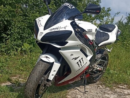 2008 Yamaha YZF-R1, белый, 750000 рублей, вид 2