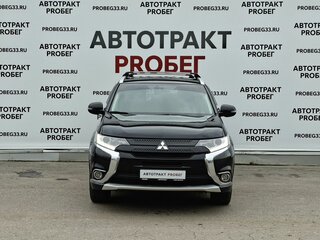 2018 Mitsubishi Outlander III Рестайлинг 2, чёрный, 1890000 рублей, вид 2