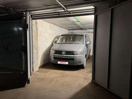 2011 Volkswagen Caravelle T5 Рестайлинг, серый, 1990000 рублей, вид 2