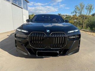 2023 BMW 7 серии 740d xDrive VII (G70), чёрный, 13650000 рублей, вид 3