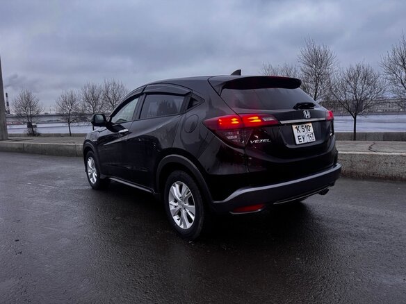 2018 Honda Vezel I, чёрный, 1400000 рублей - вид 12