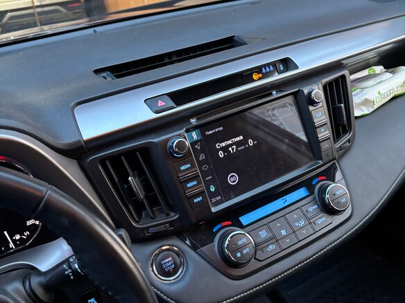 2018 Toyota RAV4 IV (XA40) Рестайлинг, красный, 2650000 рублей - вид 9