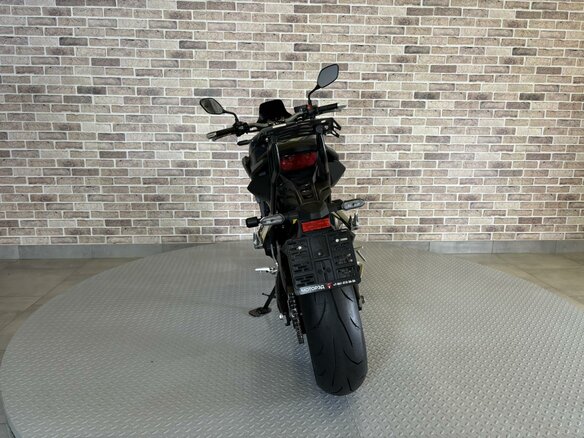 2023 Honda CB 650R, синий, 935000 рублей - вид 6