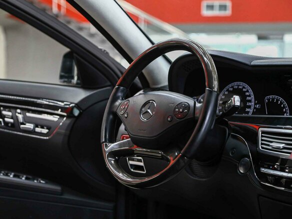 2011 Mercedes-Benz S-Класс 500 V (W221) Рестайлинг, чёрный, 1750000 рублей - вид 17