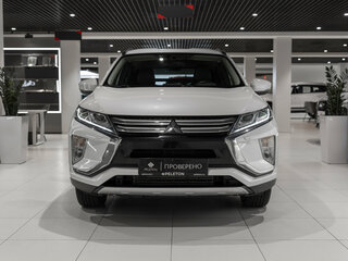 2018 Mitsubishi Eclipse Cross I, белый, 1860000 рублей, вид 3