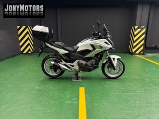 2017 Honda NC 750X, белый, 875000 рублей, вид 1
