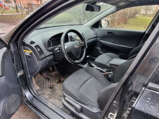 2009 Hyundai i30 I, чёрный, 450000 рублей, вид 5