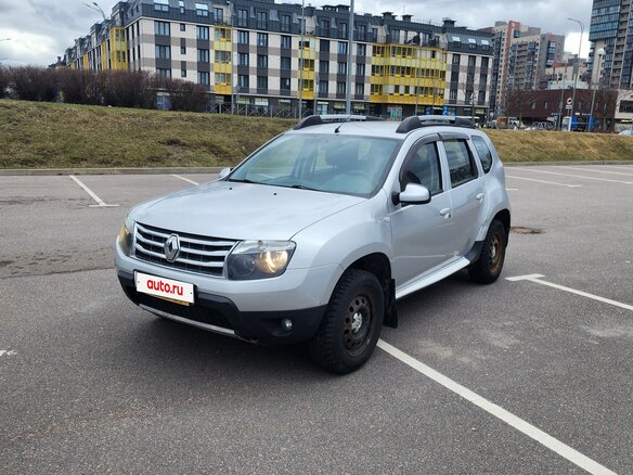 2013 Renault Duster I, серебристый, 890000 рублей