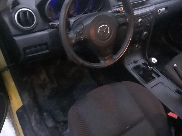 2006 Mazda 3 I (BK), жёлтый, 300000 рублей - вид 5