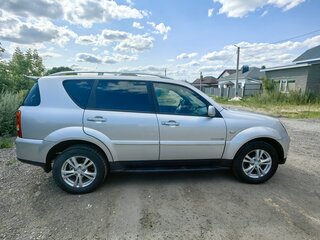 2011 SsangYong Rexton II, серый, 830000 рублей, вид 2