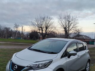 2018 Nissan Note e-Power II Рестайлинг, серый, 1170000 рублей, вид 1