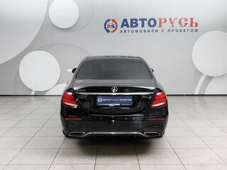 2019 Mercedes-Benz E-Класс 200 V (W213, S213, C238), чёрный, 3170000 рублей, вид 4