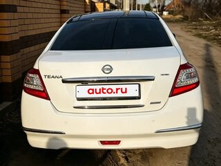2013 Nissan Teana II (J32) Рестайлинг, белый, 1400000 рублей, вид 2