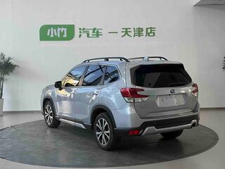 2020 Subaru Forester V, серебристый, 3100000 рублей, вид 5