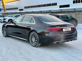 2021 Mercedes-Benz S-Класс 450 Long 4MATIC VII (W223), чёрный, 9900000 рублей, вид 5