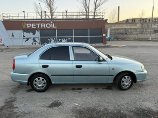 2006 Hyundai Accent ТагАЗ II, серебристый, 400000 рублей, вид 2