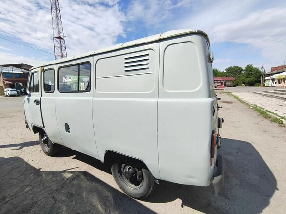 2011 УАЗ 3909, серый, 535000 рублей - вид 3