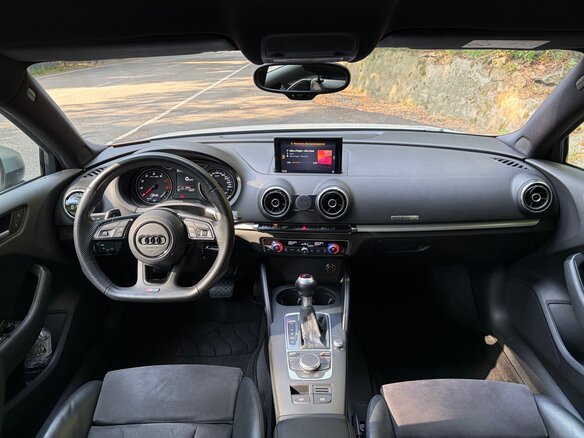 2015 Audi A3 III (8V), белый, 3500000 рублей - вид 12
