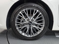 2022 Kia K3 II Рестайлинг, белый, 2000000 рублей - вид 4