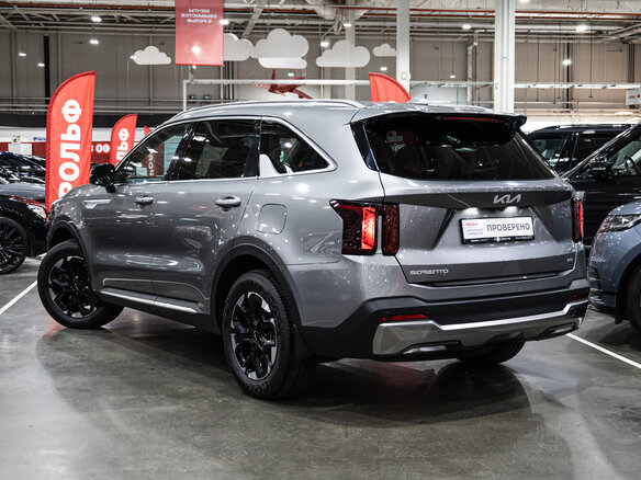 2024 Kia Sorento IV Рестайлинг, серый, 4790000 рублей - вид 8
