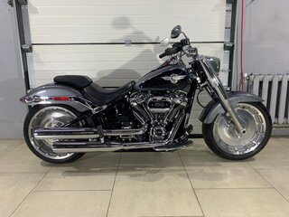 2021 Harley-Davidson Fat Boy, серый, 1849000 рублей, вид 2
