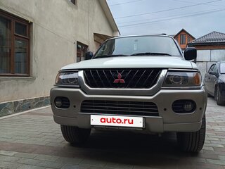 2000 Mitsubishi Montero Sport I, белый, 880000 рублей, вид 2