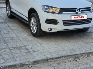 2014 Volkswagen Touareg II, белый, 2150000 рублей, вид 3