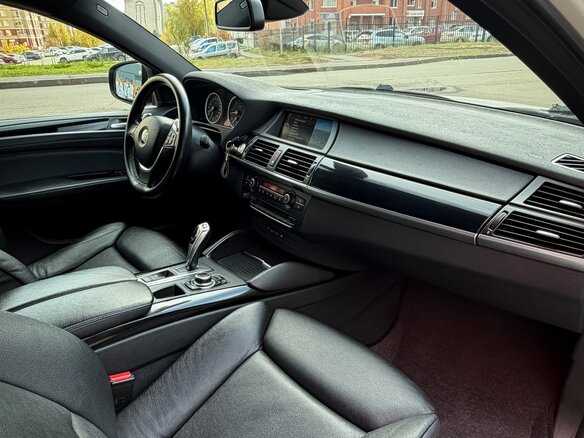 2010 BMW X6 40d I (E71), белый, 1750000 рублей - вид 17