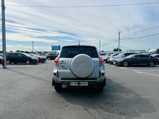 2011 Toyota RAV4 III (XA30) Рестайлинг, серебристый, 1699000 рублей, вид 5