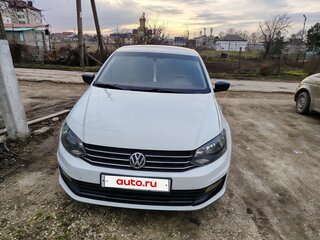 2019 Volkswagen Polo V Рестайлинг, белый, 900000 рублей, вид 1