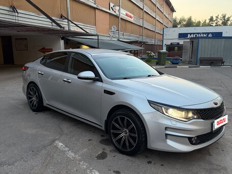 2018 Kia Optima IV, серебристый, 1750000 рублей, вид 4