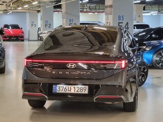 2023 Hyundai Sonata VIII (DN8) Рестайлинг, серый, 2690000 рублей, вид 3
