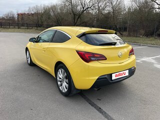 2013 Opel Astra GTC J Рестайлинг, жёлтый, 990000 рублей, вид 4