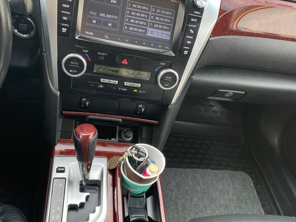 2011 Toyota Camry VII (XV50), чёрный, 1350000 рублей - вид 15