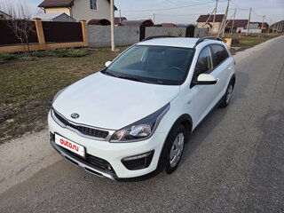 2018 Kia Rio X-Line IV, белый, 1600000 рублей, вид 2