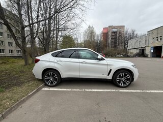 2019 BMW X6 30d II (F16), белый, 5300000 рублей, вид 4