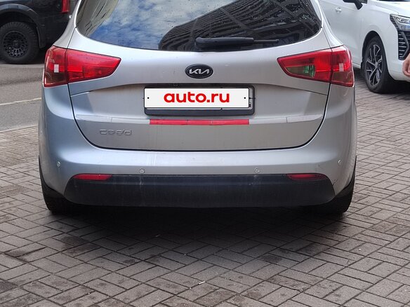 2014 Kia Ceed II, серебристый, 380000 рублей - вид 4
