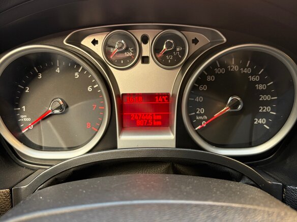 2008 Ford Focus II Рестайлинг, серебристый - вид 5