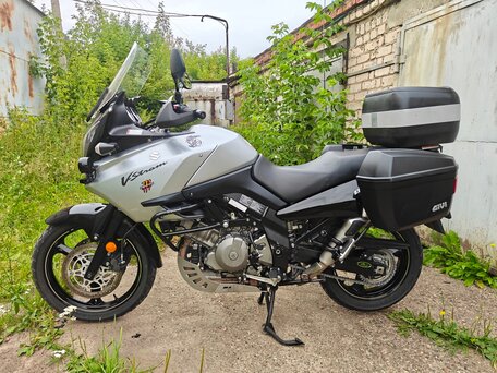 2008 Suzuki V-Strom 1000, серебристый, 549000 рублей, вид 1