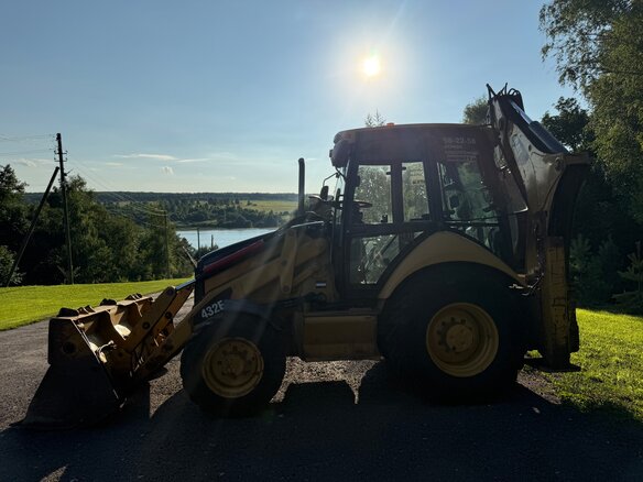 2011 Caterpillar 432, 6800000 рублей - вид 7