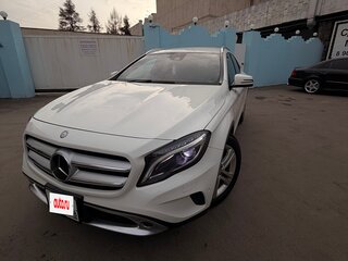 2016 Mercedes-Benz GLA 180 I (X156), белый, 1400000 рублей, вид 2