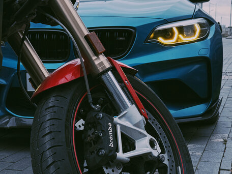 2018 BMW F 800 R, красный, 770000 рублей, вид 2