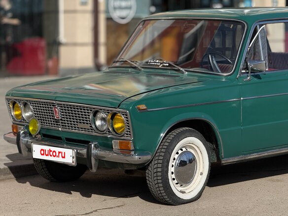 1976 Lada (ВАЗ) 2103, зелёный, 300000 рублей - вид 2