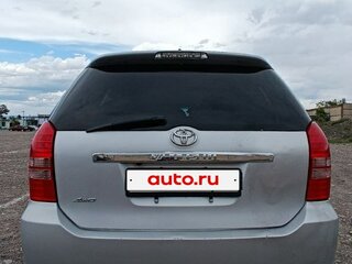 2004 Toyota Wish I, серый, 720000 рублей, вид 5