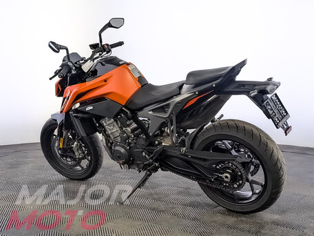 2022 KTM 790 Duke, оранжевый, 799900 рублей, вид 3