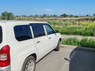 2002 Toyota Probox I, белый, 700000 рублей, вид 2