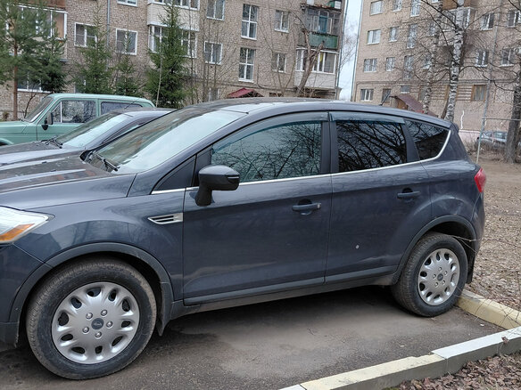 2011 Ford Kuga I, серый, 1000000 рублей - вид 2